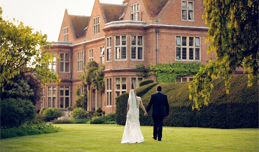 horwood house, wedding venues, questions for your venue, wedding ideas