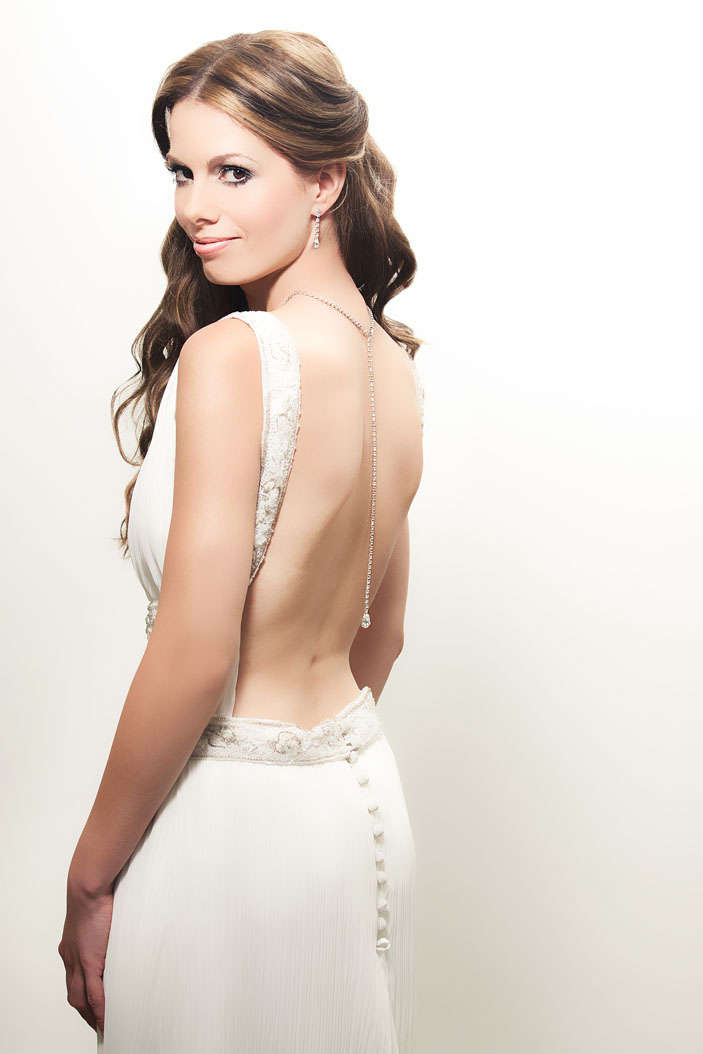 Back Necklace Jewelry for Low Back Dress  Dream wedding dresses, Backless  wedding, Back necklace