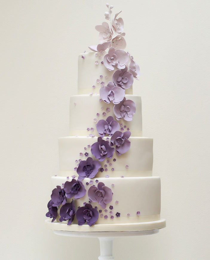 How to Feature Ombre in Your Wedding Cake and Desserts - WeddingPlanner ...