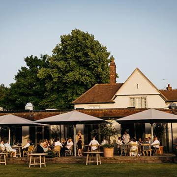 Coastal Wedding Venues - The Great House at Sonning