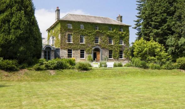 - Hammet House