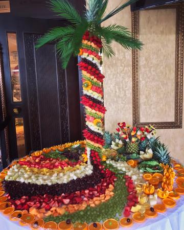 Wedding Caterers - Premier Fruit Designs
