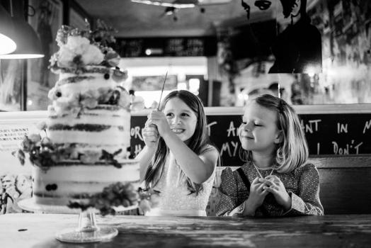 Wedding Cakes, Ideas, Inspiration and Makers - Yolk