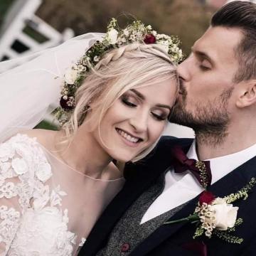 - Bridal Hair by Jennie