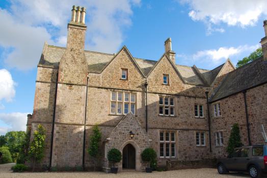 - Paschoe House