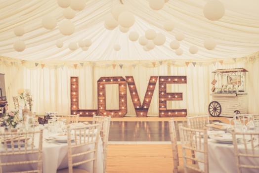 Cakes - The Hire Supplier