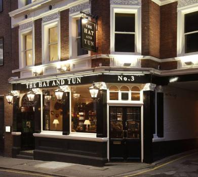 Coastal Wedding Venues - The Hat and Tun
