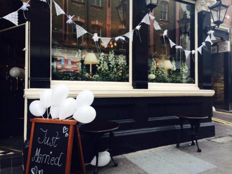 Coastal Wedding Venues - The Hat and Tun