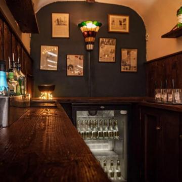 Caterers - The Classic Bar Box Co.
