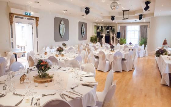 - Royal Seven Stars Hotel