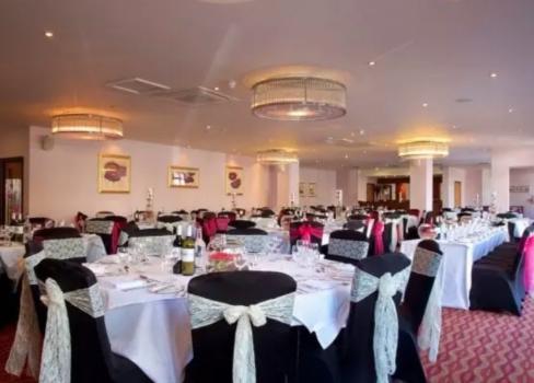 Barn Wedding Venues Near Me - Bournemouth West Cliff Hotel