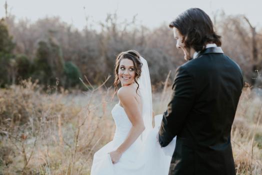 - Sugar Lens - Wedding Videography Decor Design and Styling