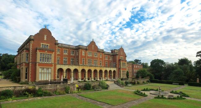 - Easthampstead Park