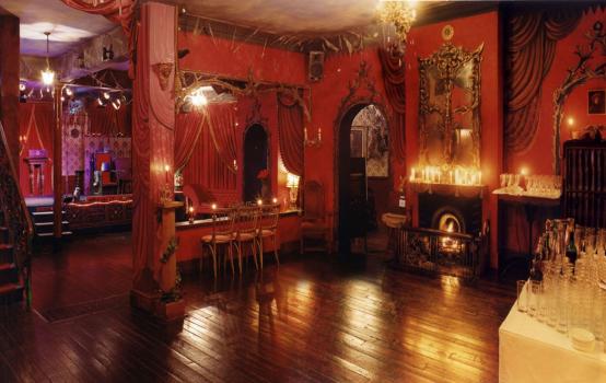Coastal Wedding Venues - Simon Drake's House of Magic