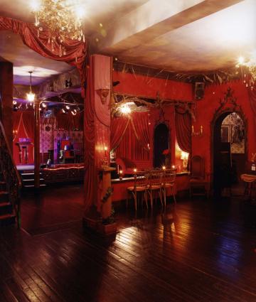 Coastal Wedding Venues - Simon Drake's House of Magic