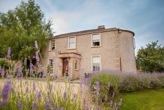 Wedding Venues In Italy - Cockliffe House Hotel