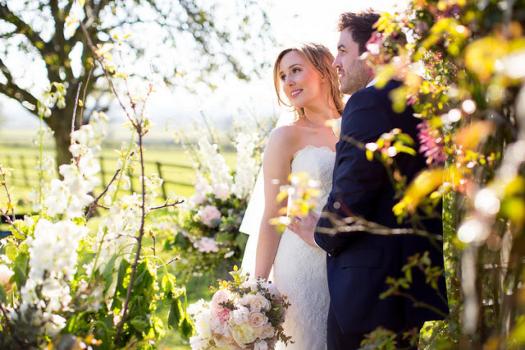 Wedding Flowers - Local Florists - The Covent Garden Academy of Flowers Ltd