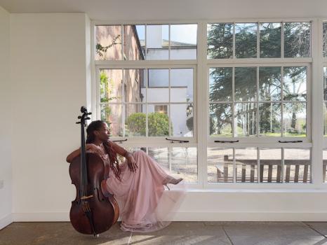  - Jay Emme - Wedding Cellist