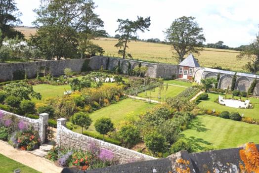 - Gileston Manor