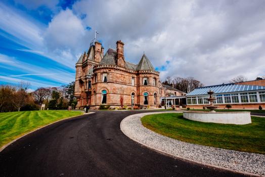 - Cornhill Castle