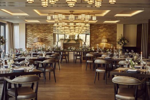 Coastal Wedding Venues - The Swan at Streatley