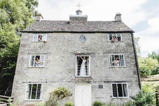 Coastal Wedding Venues - Owlpen Manor