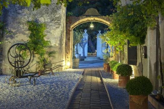Wedding Venues In Italy - Chateau le Bouis