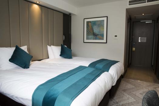 Wedding Venues In Italy - Crowne Plaza Basingstoke Hotel