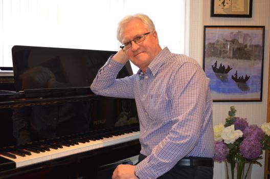 - PIANO SOLO