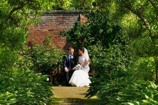 Find a Wedding Photographer - Olika Photography