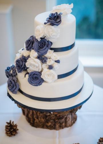 Wedding Cakes, Ideas, Inspiration and Makers - Simply Yummy Wedding Cakes