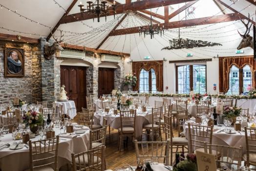 - Miskin Manor Country House