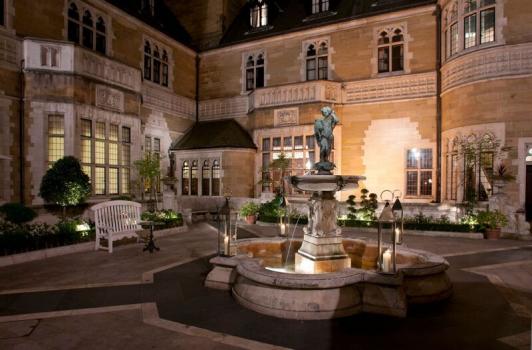 Coastal Wedding Venues - Merchant Taylors' Hall