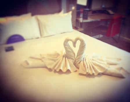 Asian Wedding Venues - Novotel London Heathrow Airport T1, T2 & T3