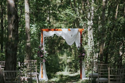 Barn Wedding Venues Near Me - Stratton Court Barn