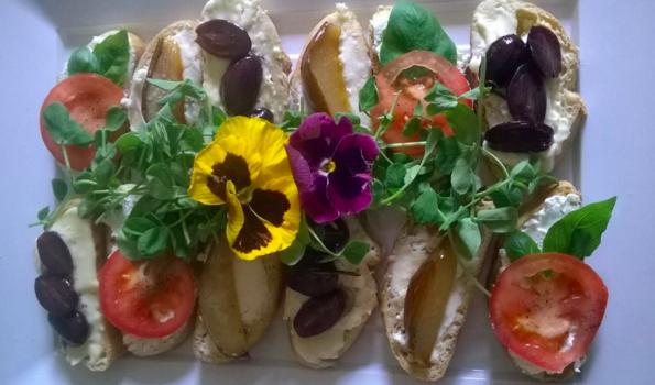 - Clara's Kitchen