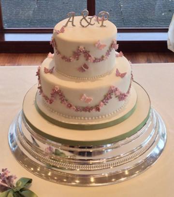 - Andrea's Wedding Cakes