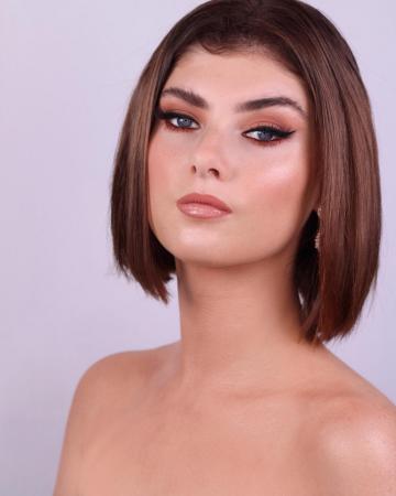 - Christiane Dowling Makeup Artistry