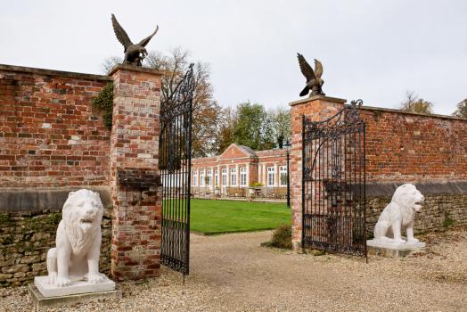 Weekend Hire Wedding Venues - Elmhay Park