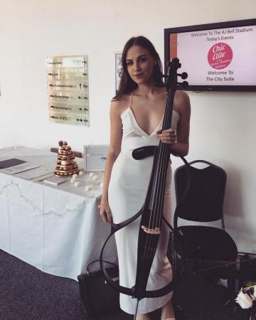  - Isabella Dembinska - Cello