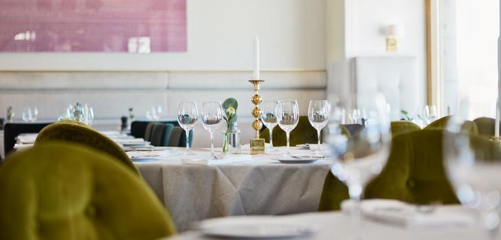 Ställen för vinterbröllop
- Hotel Diplomat