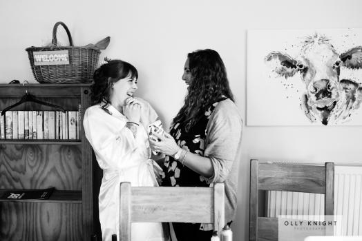 - Emma Olliff Hair & Makeup Artist