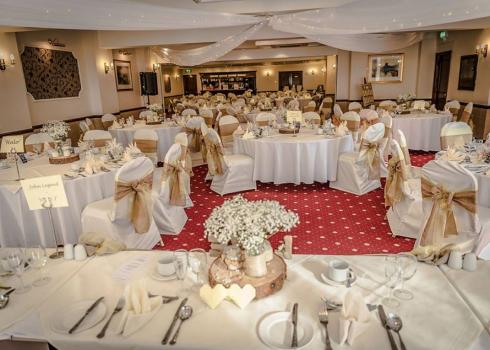 No Corkage Wedding Venues - Best Western Oaks Hotel