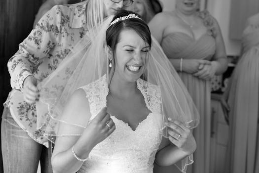 Find a Wedding Photographer - Rosalind White Photography