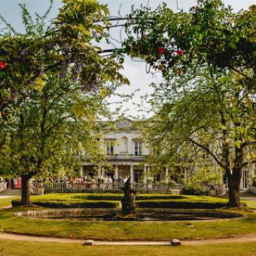 - Grove House