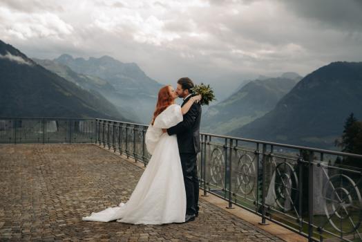 - Peach Perfect Weddings
