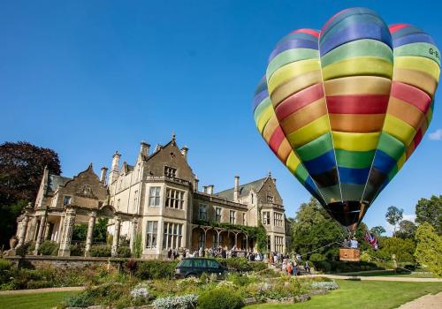 Weekend Hire Wedding Venues - Orchardleigh Estate