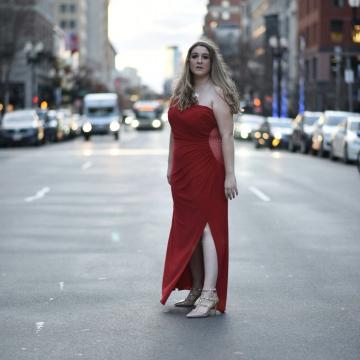  - Malayna Knox Entertainment