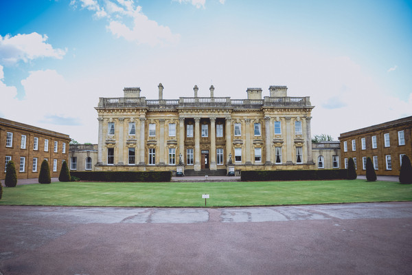 heythrop park, real wedding, british wedding inspiration, wedding inspiration, wedding ideas, wedding style, wedding england