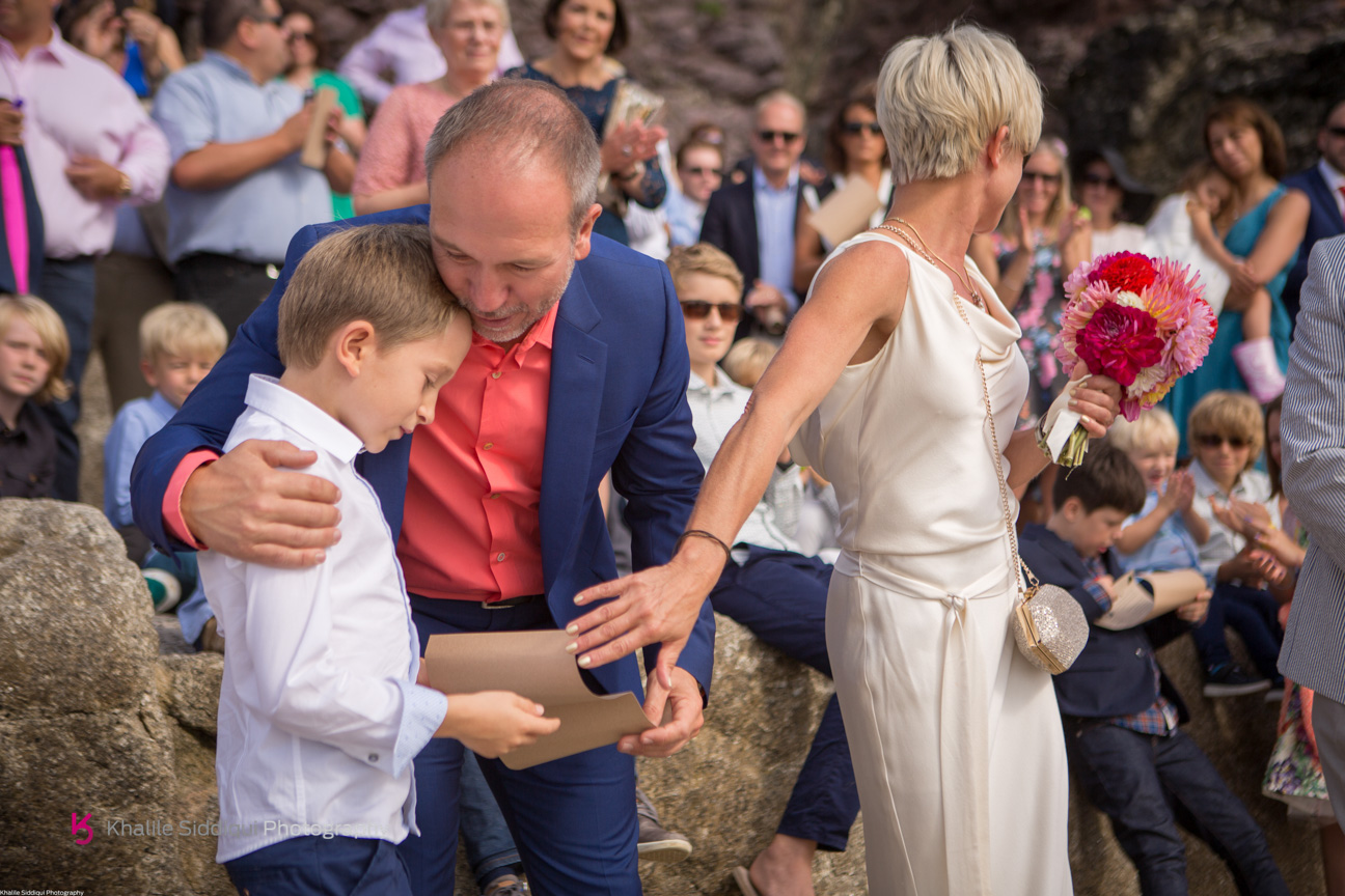 cornwall beach wedding, real wedding cornwall, roscarrock wedding, teepee wedding